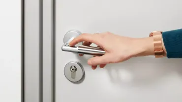 Assa_Abloy_Code_Handle_Shot4_0064.jpg