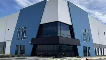 pacific-summit-logistics-center-e1669656107216.webp