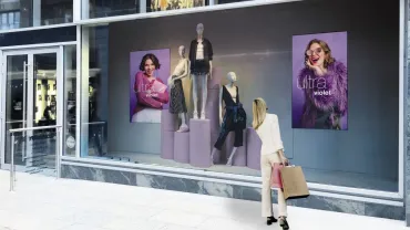 14-H-Line-Retail-Window-Display-1-jpg.webp