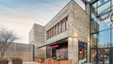 Fosse-Park-Nandos-jpg-webp.webp
