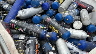 Nitrous-oxide-cannisters-IMG_3014-rotated.webp