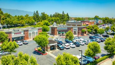 Chipotle_Starbucks_Rancho-Cucamonga_sm.jpg