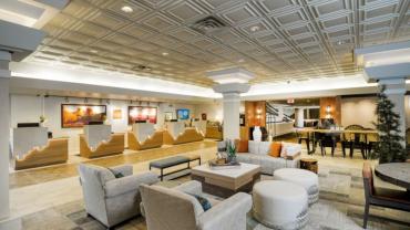 Squire-Resort_Lobby_3-1.jpg