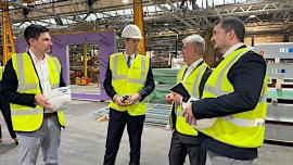 housing-minister-factory-visit-module-650.jpg