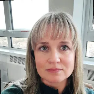 Profile picture for user lucydixon