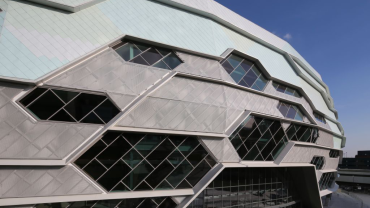 Leeds Arena’s unique honeycombed external façade and kaleidoscope lighting (image courtesy of Lakesmere)