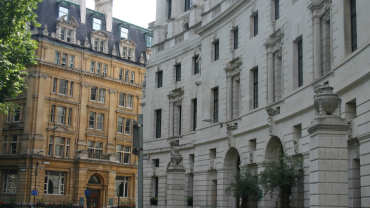 Salisbury House (Photograph: Lottemess)