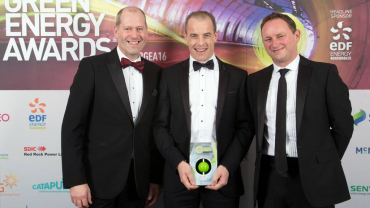 Representatives from Vital Energi and the University of St Andrews collecting the award.