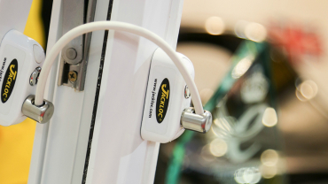 Jackloc MK2 key-lockable restrictor.